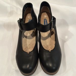 Like New! Wolky Aya Leather Mary Jane Pumps Black Caviar, vintage Women's.